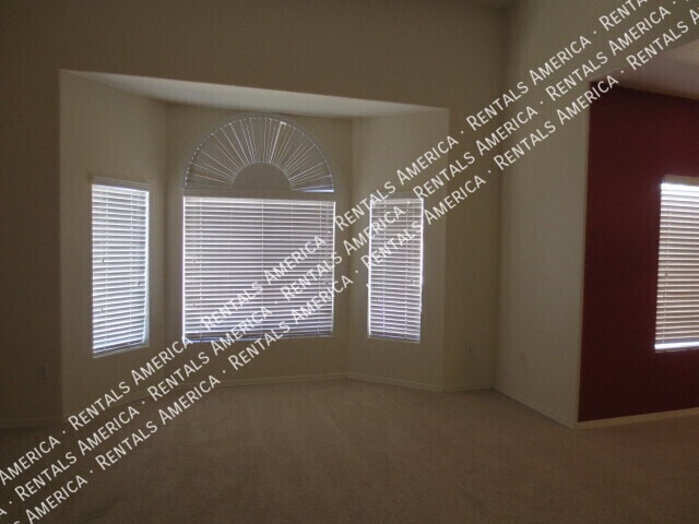 Building Photo - 17017 N 12th St