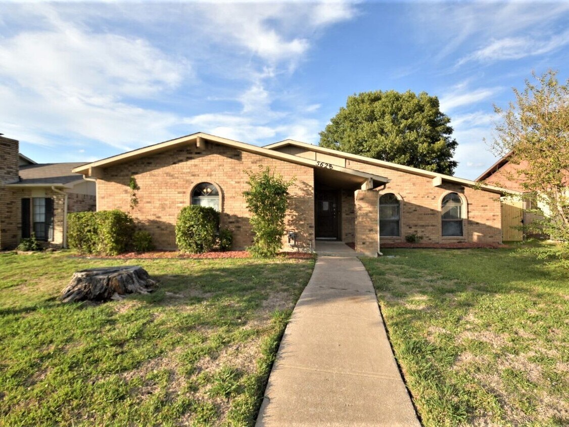 5628 Tucker St House Rental in The Colony, TX