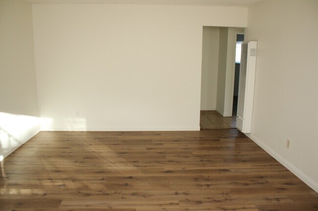 Foto del edificio - 2510 Vail Ave