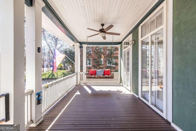 Foto del edificio - 692 Myrtle St NE