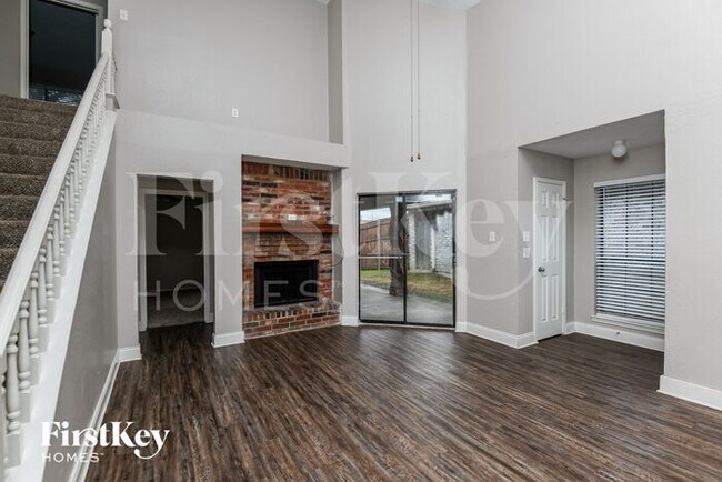 Building Photo - 4213 Amy Drive