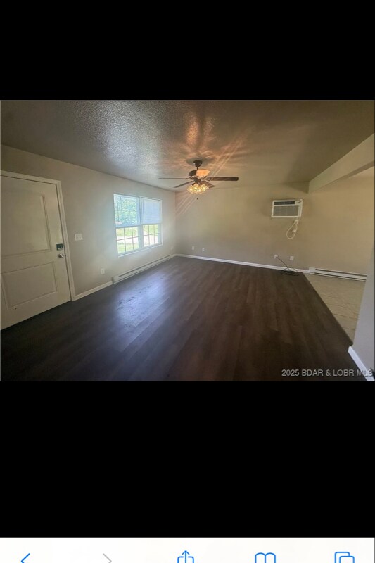 Foto del edificio - 145 Oak Bend Rd