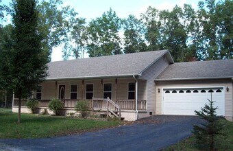 Building Photo - 7 Big Horn Cir