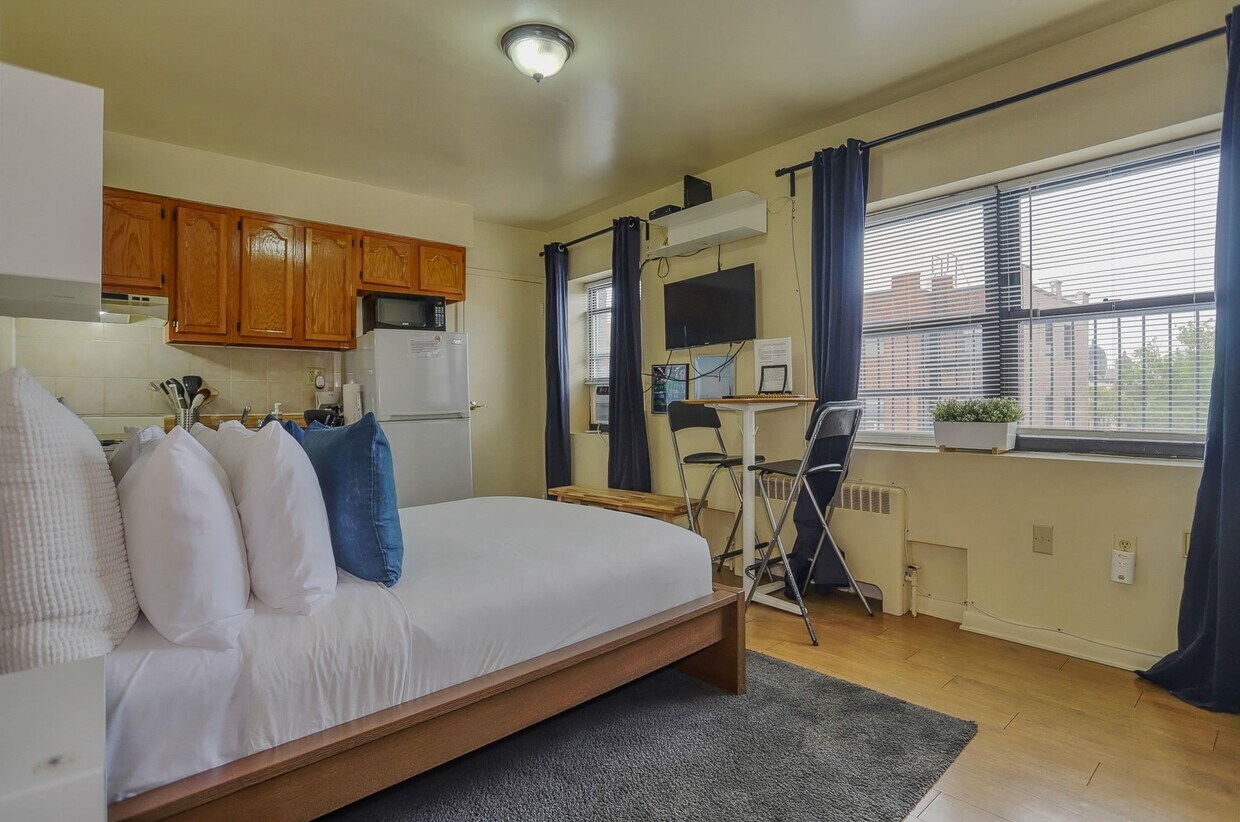 Foto principal - 1721 John F. Kennedy Blvd