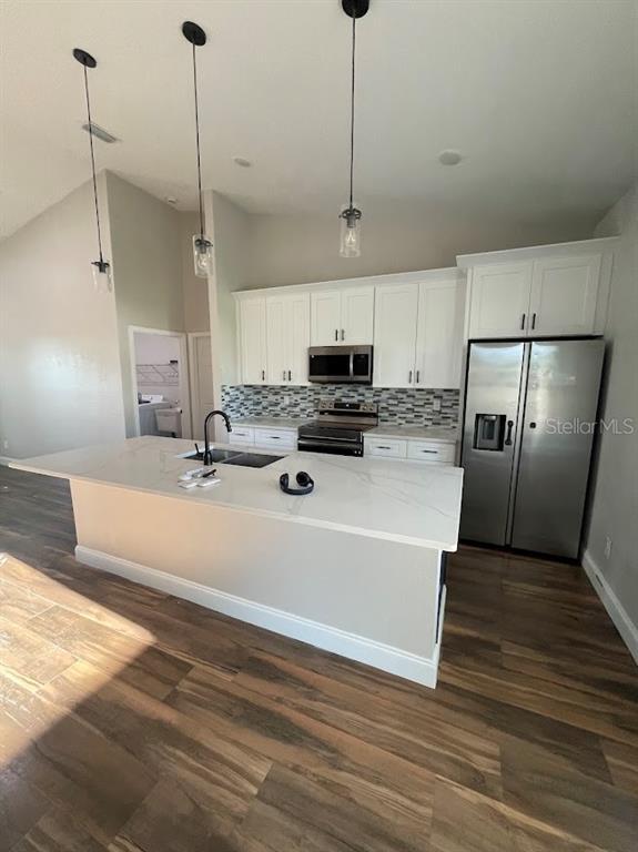 Building Photo - 4850 Cumbano St
