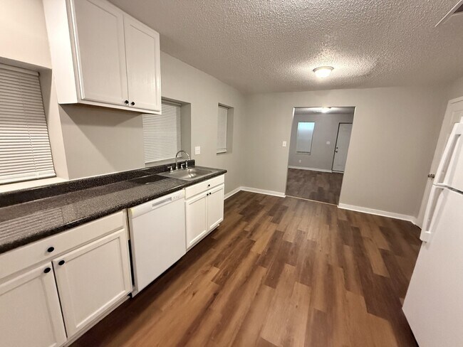 Foto del edificio - 540 Harahan Rd