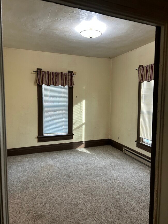 Bedroom - 3137 W Pikes Peak Ave