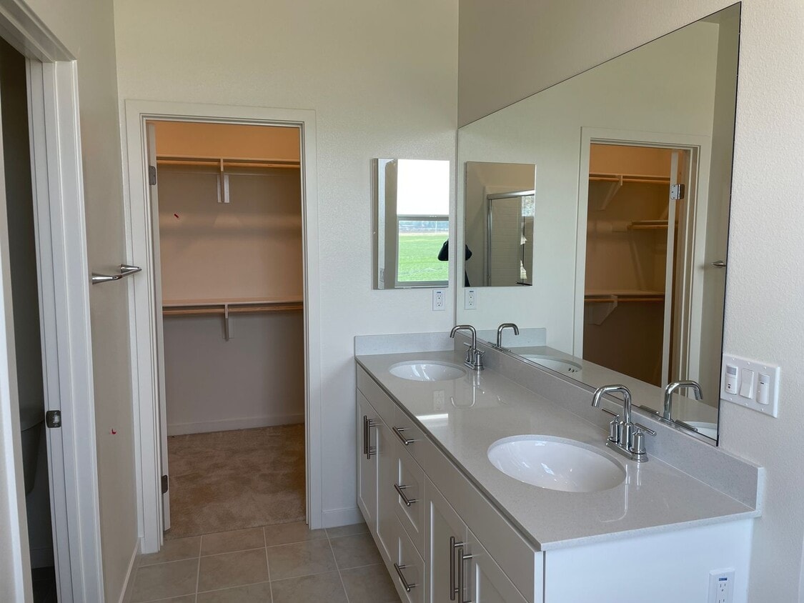 Building Photo - 3620 S Allston Paseo