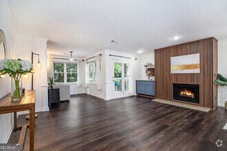 Building Photo - 1538 Chantilly Dr NE