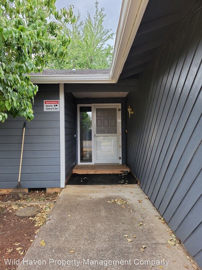 Foto del edificio - 3 br, 2 bath House - 5477 E Ridge St S