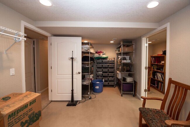 Foto del edificio - 3702 Little Dipper Dr
