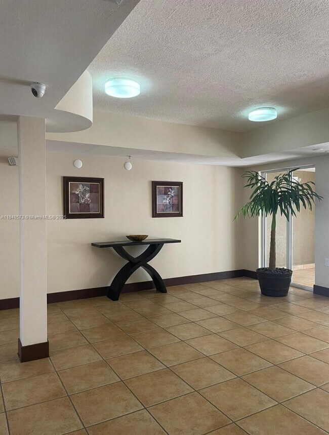 Foto del edificio - 11060 SW 196th St