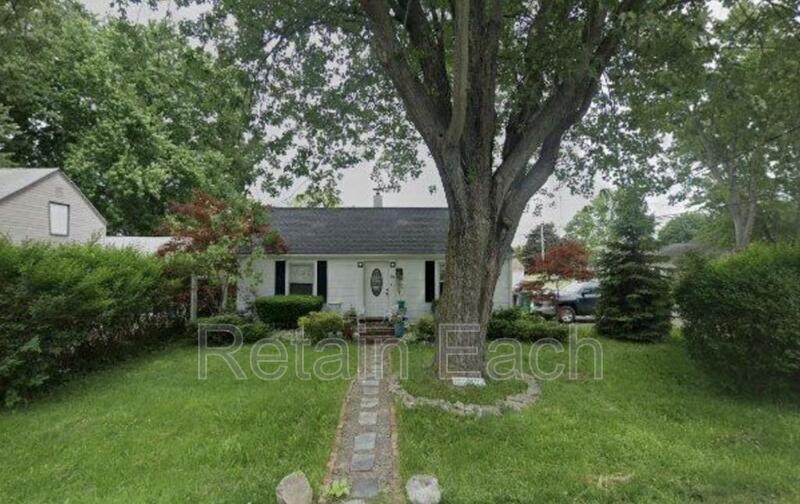 Primary Photo - 250 Mercer Ave