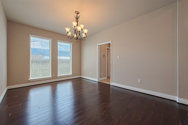 Foto del edificio - 27103 Nashua Falls Ln