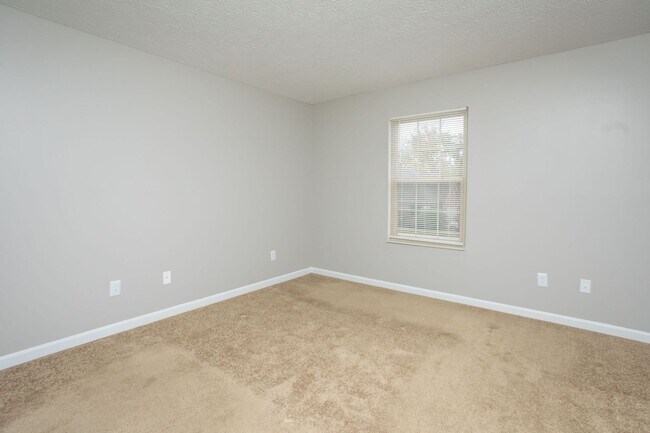 Foto del edificio - Library Park Apartments