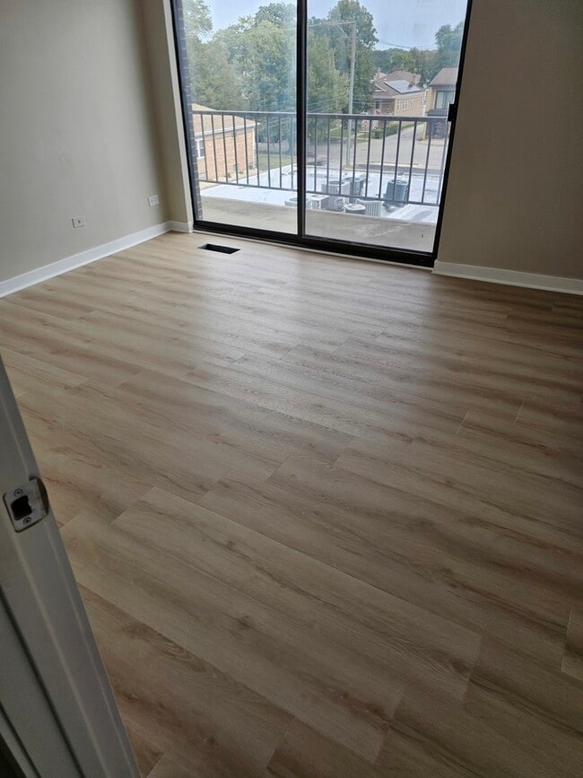 Foto del edificio - 3900 W 95th St