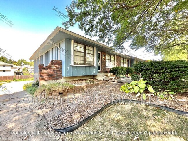 Foto del edificio - 1711 SW Skyline Dr