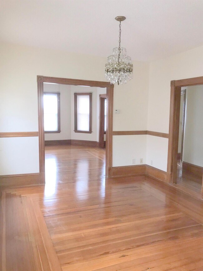 Foto del edificio - 22 Temple St