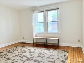 Building Photo - 657 Englewood Ave