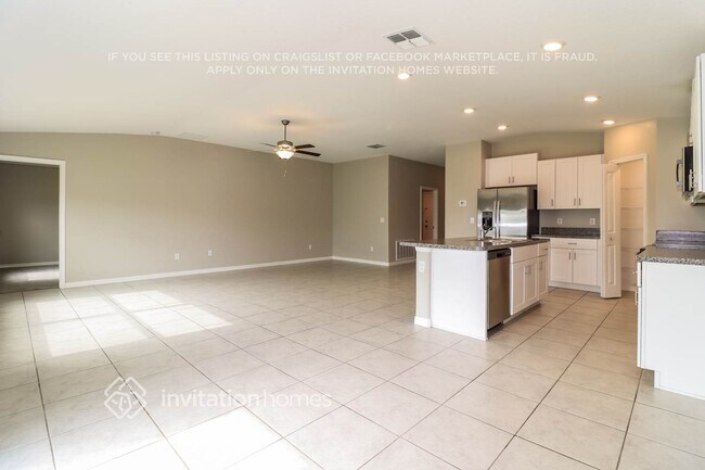 Foto del edificio - 1593 Blue Rose Dr