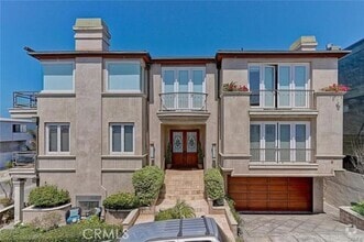 Building Photo - 3300 Alma Ave
