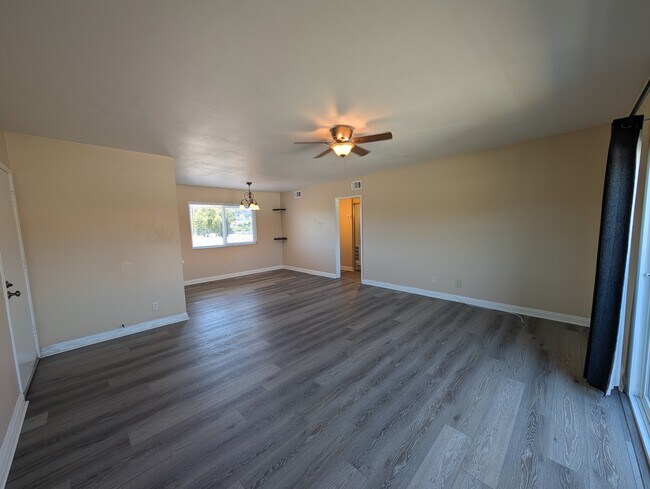Foto del edificio - 31732 Ridge Rte Rd