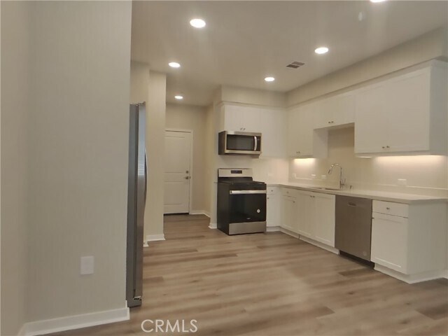 Building Photo - 24834 Padre Ct