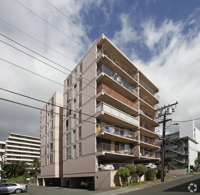 Building Photo - 1704 Anapuni St