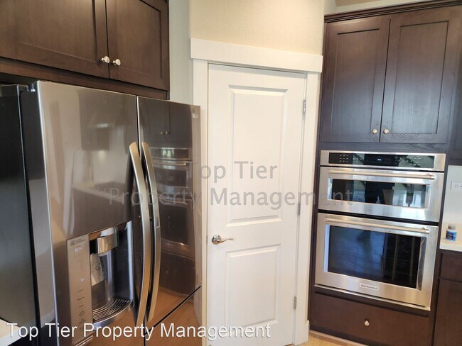Building Photo - 4 br, 2.5 bath House - 5 Kendall Circle