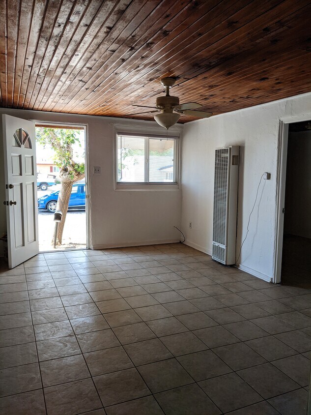 Foto principal - 3926 5th Street Northwest