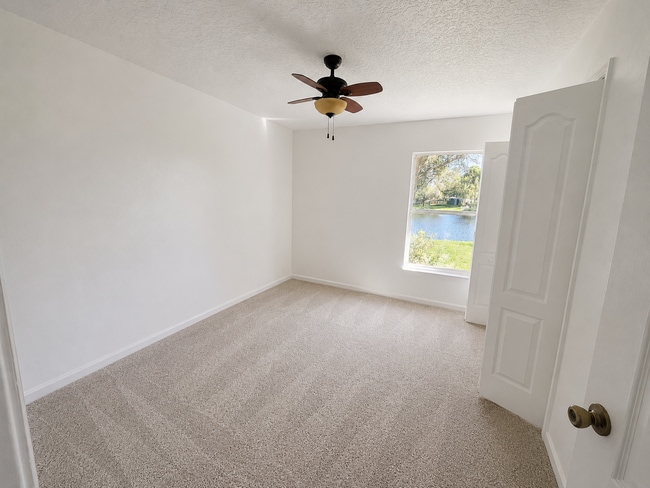 Building Photo - 1785 Curlew Ct