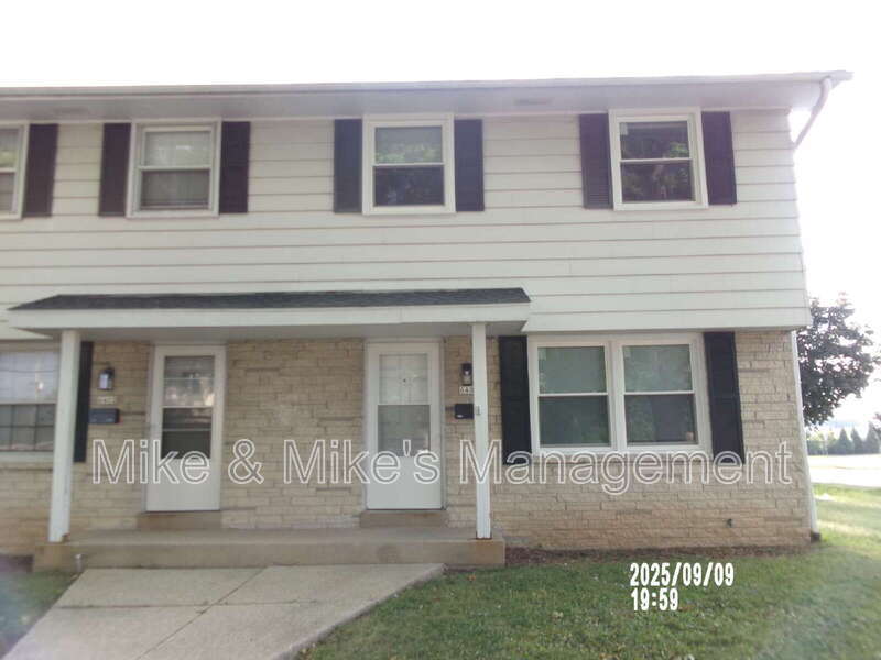 Primary Photo - 6400 N 73rd St