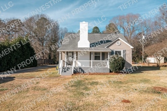 Building Photo - 457 Cherryville Rd
