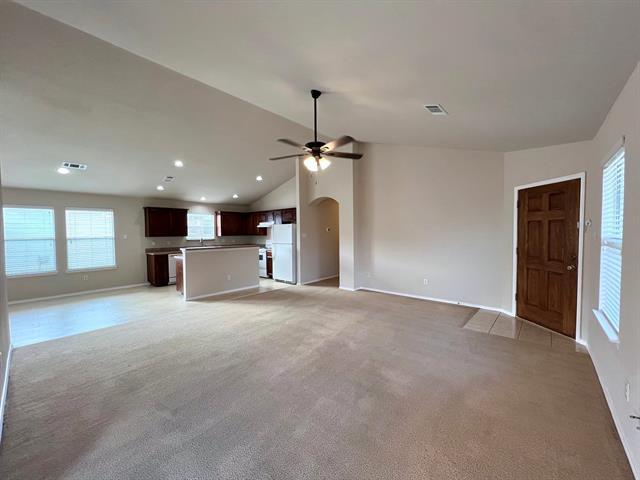 Building Photo - 1113 Maplewood Ln