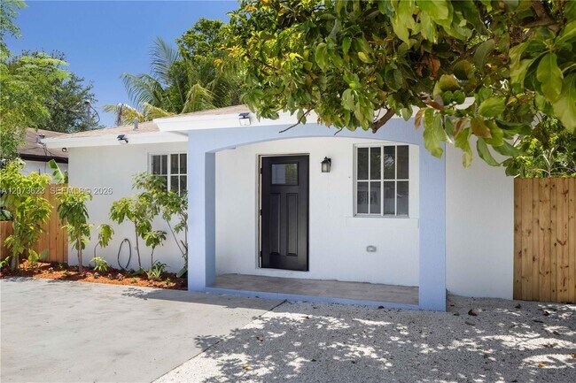 Building Photo - 10204 SW 173rd St