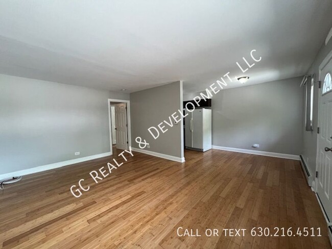 Building Photo - ***ADDISON LOCATION / 1 BDRM - 1 BTH / APP...