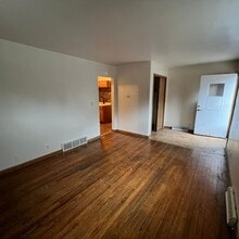 Building Photo - 3178 N Booth St
