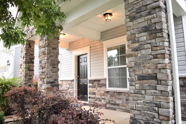 Building Photo - 13205 Ferguson Forest Dr