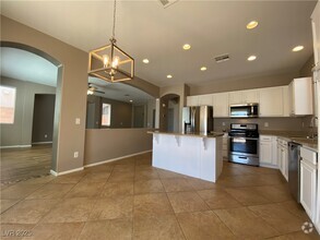 Building Photo - 9445 Biroth Ct