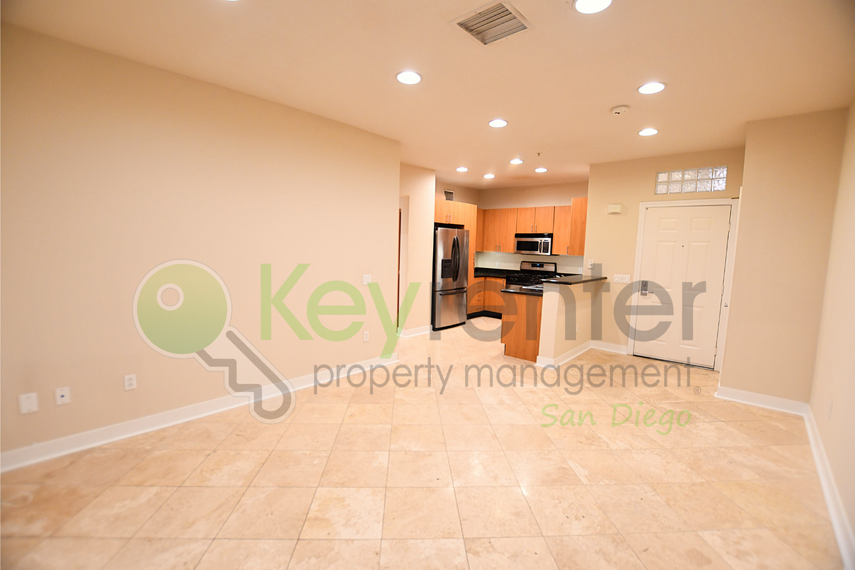 Foto principal - Easy access to the 163, 5, and 94 freeways...