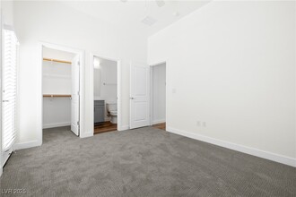 Building Photo - 11480 Roaring Peak Dr
