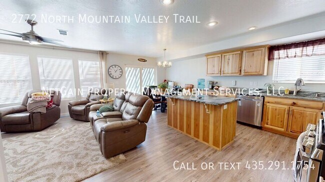 Foto del edificio - 2772 North Mountain Valley Trail