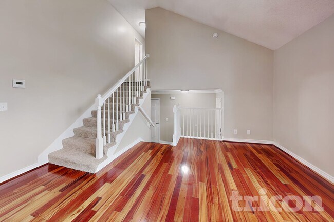 Foto del edificio - 16033 S Ocheltree St