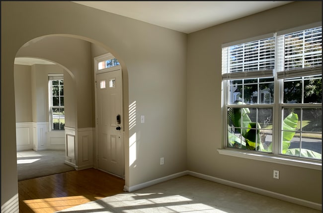 Building Photo - 417 Holland Springs Dr NW