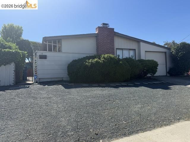 Foto del edificio - 16 Bryan Ave