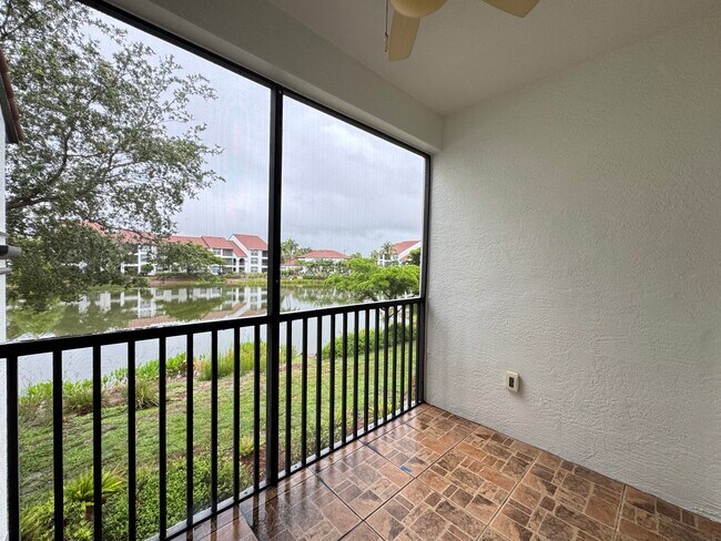 Foto del edificio - 7925 Preserve Cir