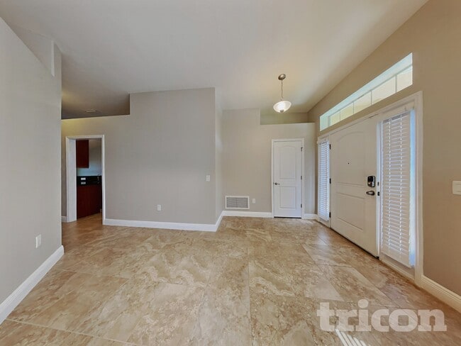 Foto del edificio - 9637 Nathaniel Ln