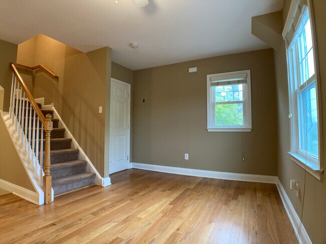 Foto del edificio - 1165 W Chester Pike