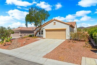 Building Photo - 2250 Sandstone Cliffs Dr