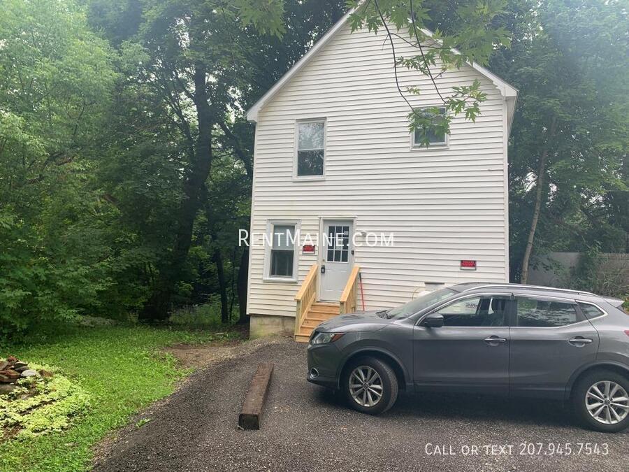 Primary Photo - 558 S Main St